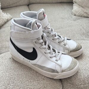 Nike blazer